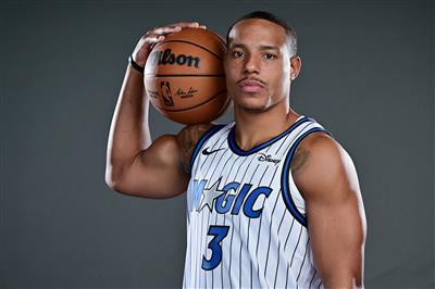 The Magic sử dụng 4 lượt chọn đầu tiên! Bane đã thực hiện 4 trong số 16 quả ba điểm kể từ đầu mùa giải và 1 trên 9 quả ở giai đoạn tiền mùa giải.