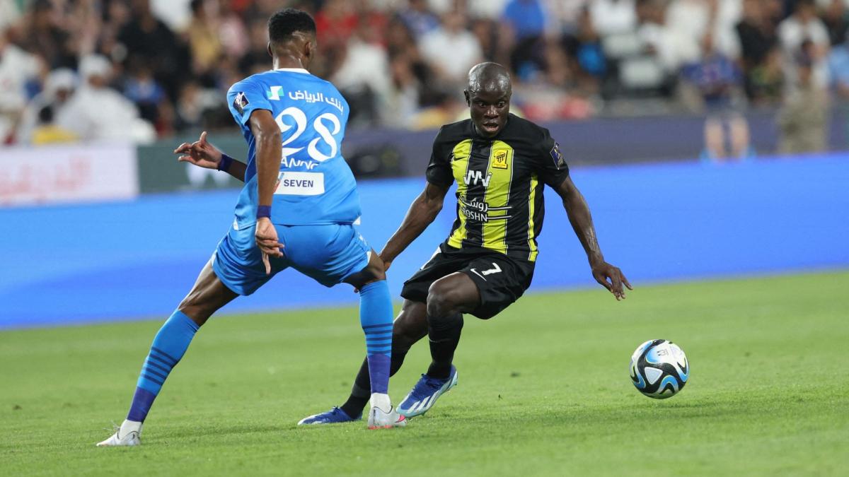 Trở lại Ligue 1? Kante đáp trả tin đồn gia nhập Paris FC: Mọi chuyện đều có thể