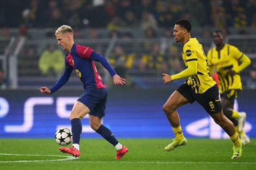 Dortmund đấu với Barcelona