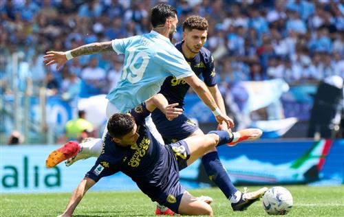 Lazio đấu với Empoli