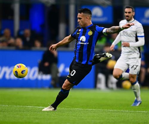 Inter Milan đấu với Atalanta