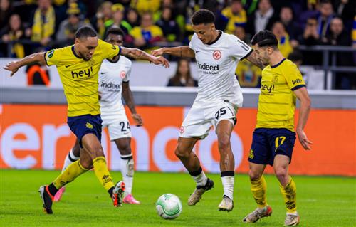 Saint-Gillois vs Eintracht Frankfurt