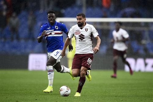 Sampdoria đấu với Torino