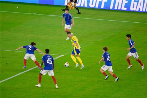 Yokohama Marinos v Nasr