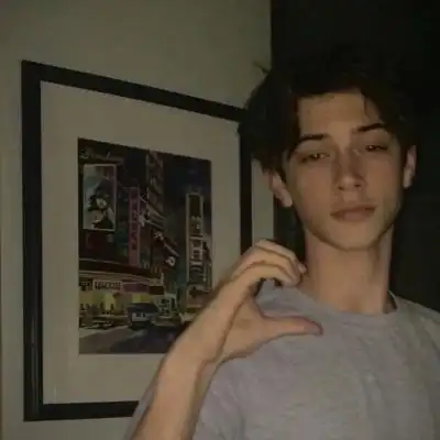 6686体育钻石作者Malachi