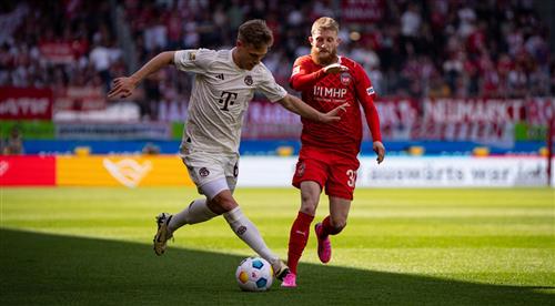 Heidenheimer đấu với Bayern Munich