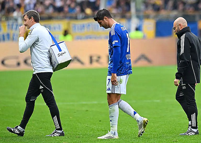 Morata đã bị chấn thương trong trận đấu tối qua và phải nghỉ thi đấu. Anh ấy đã ghi 0 bàn ở mùa giải này và không được chọn vào đội tuyển quốc gia.