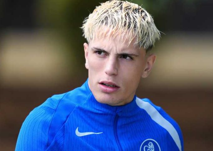 Truyền thông Anh: Ban huấn luyện tán thành việc Ganaccio chủ động tập luyện nhiều hơn, cần thời gian để thích ứng với hệ thống của Chelsea