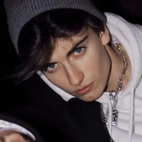 6686体育银牌作者苦瓜汁